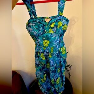 🤩NWT GREEN Summer Dress